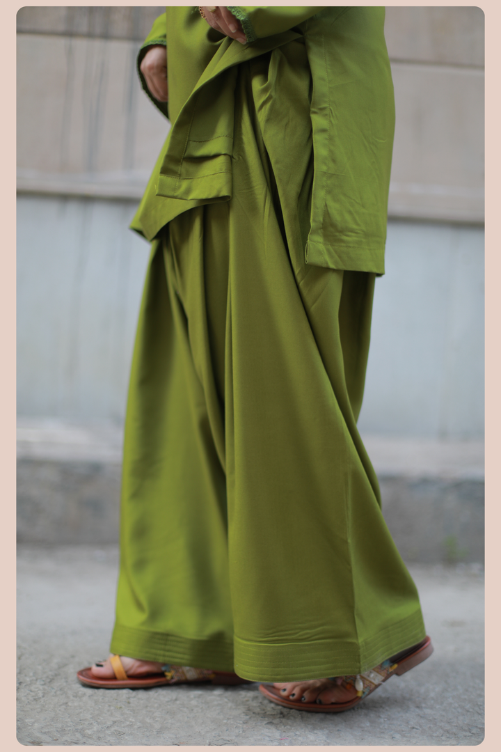 Hoor pakistani rayon suit