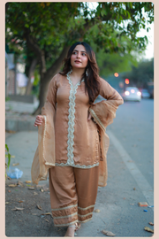 Sajal Pakistani Suit With Farshi Salwar