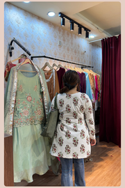 🌸 Charvi Cotton Kurti